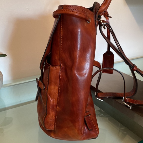 Authentic OldTrend Backpack - Picture 3 of 14